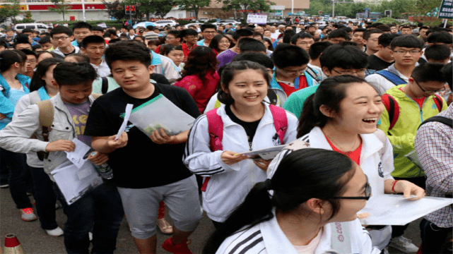 河南439分2020年排名_2020年,临床专业排名前10的大学在河南招生的分数及(2)