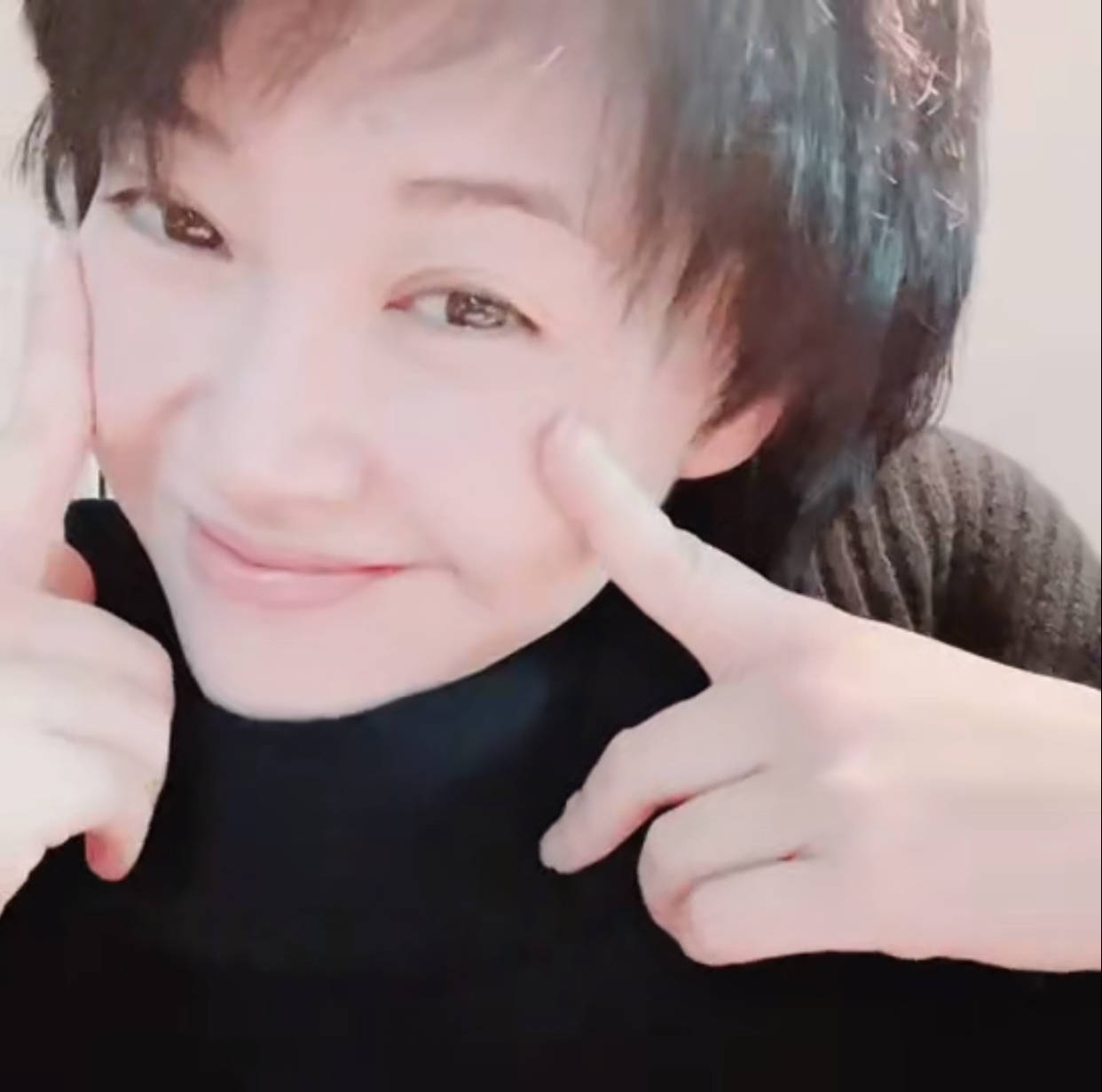 生日怎么拍好看自拍 e4a1d099c3b141c0a3e44c2fbe54b306.jpeg