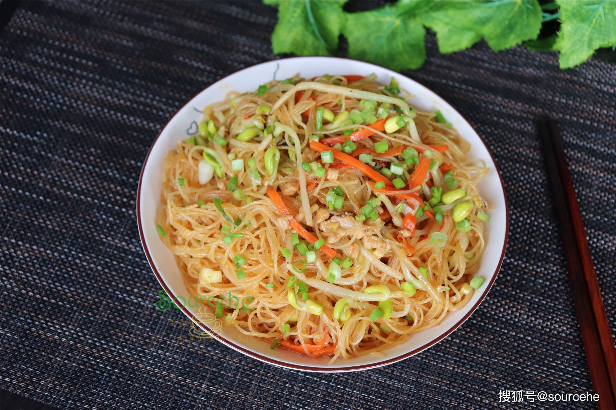 香菇肉饼汤摄影图__传统美食_餐饮美食_摄影图库_昵图网nipic.com