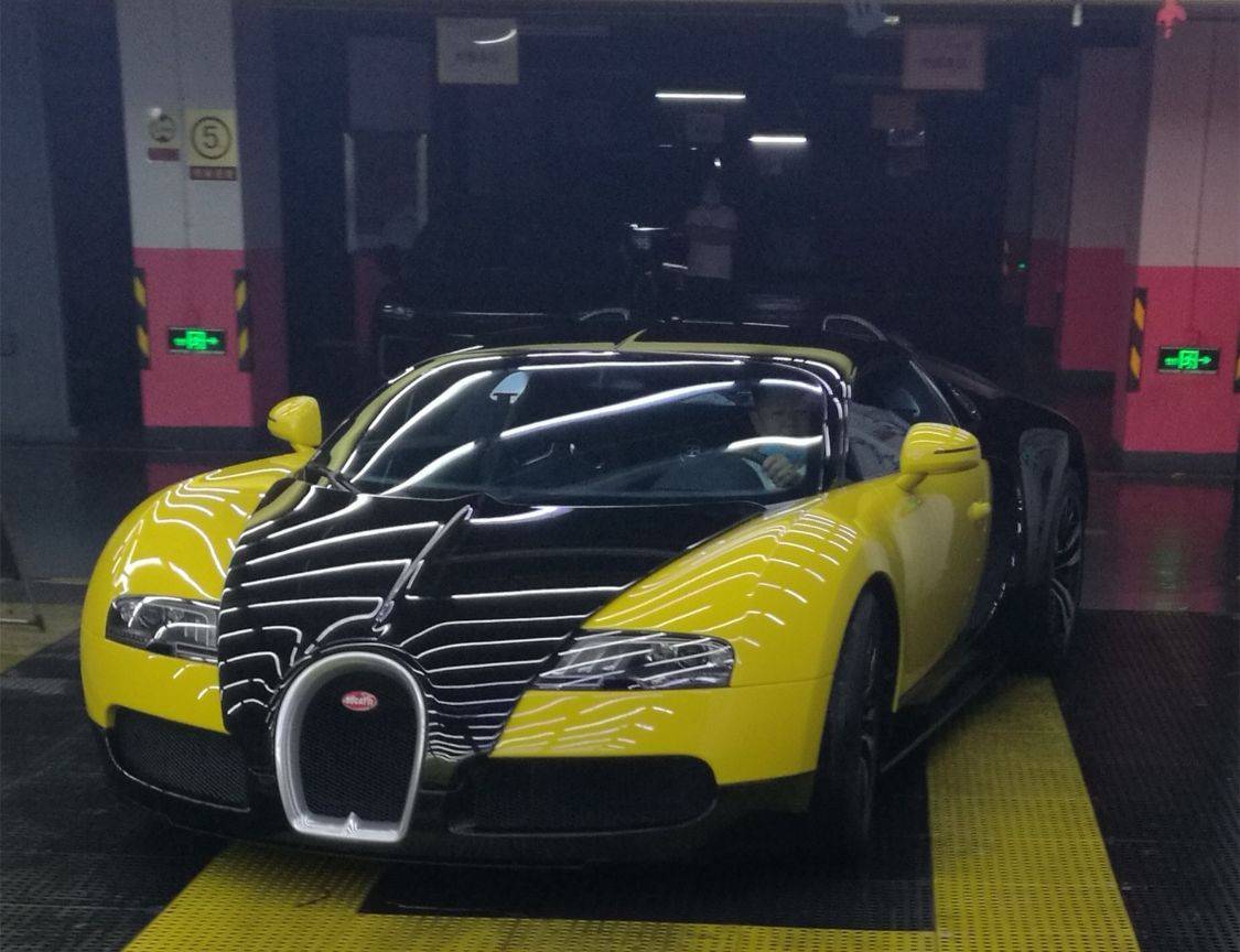 中国内地的布加迪最多时候有11辆有一半在上海