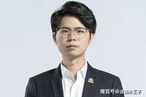 原创sk获最佳教练,官博沦陷了!网友怒喷:拿了个满级号,运气好罢了