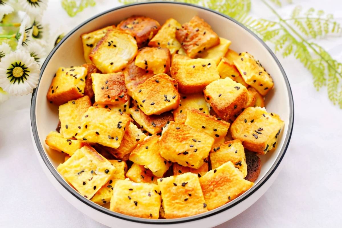 简单的营养早餐,分分钟搞定,香脆酥,一块接着一块_烤箱