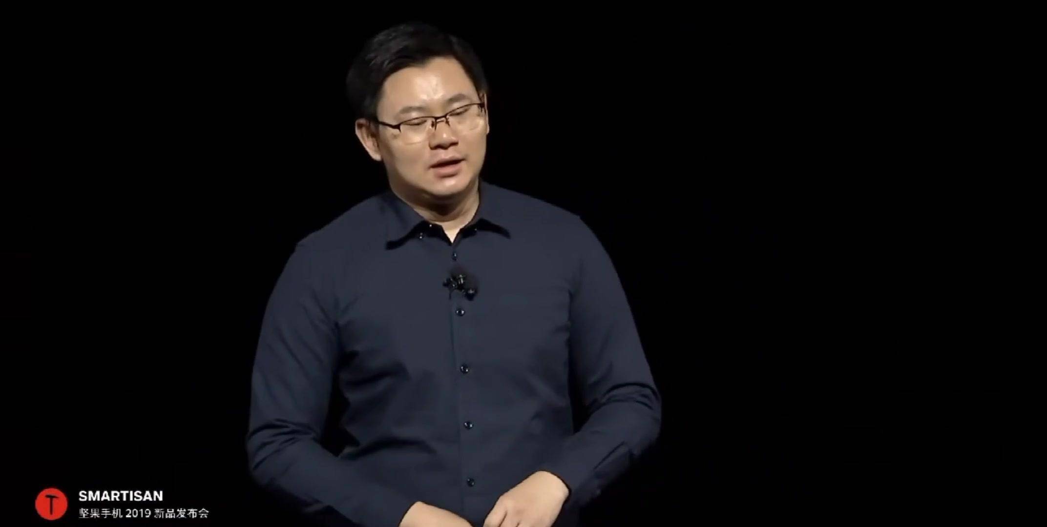 原创提前示好oppo坚果产品经理朱海舟点赞oppo手表可玩性比小米高