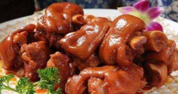 猪脚怎么煮脂肪少 903a209ad1194785936403ce38905432.jpeg