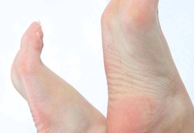 放屁其实是身体发出求救信号,并非在排毒?好多人不在意