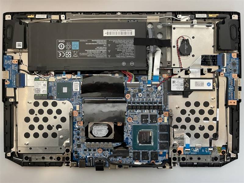 Spy|2K高刷不是梦！机械革命钛钽Plus游戏本评测：RTX 3070晋级万元档新王