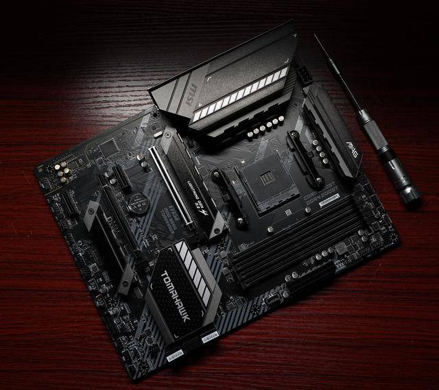 本体|2K必选的PCIe4.0固态 WD_BLACK SN850