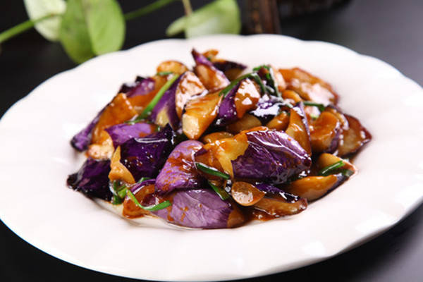 特色紫皮蔬菜,独有微量元素,红烧不香吗