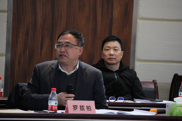 政府参事,重庆大学原常务副校长,教授陈德敏重庆市综合经济研究院院长