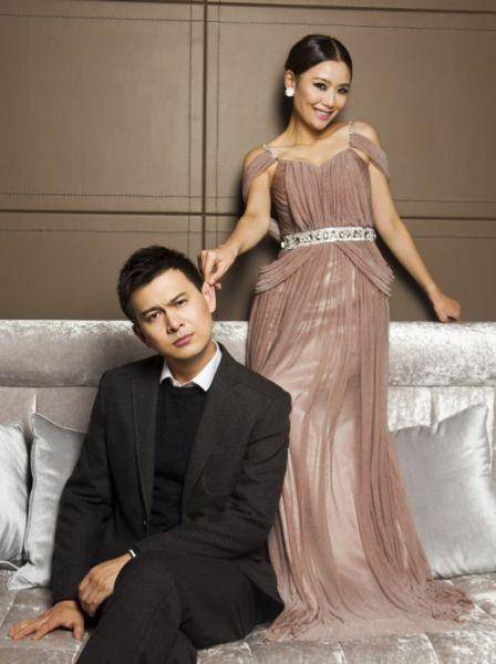 蒋宏杰在湖南卫视一直是俏皮可爱的主持风格,因此事业发展的还不错.