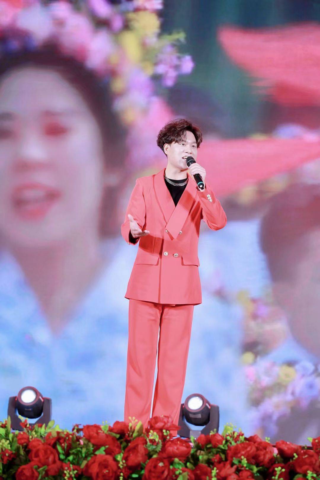 洛琦幸福小康路助阵2021四海同春中国教育电视台春晚