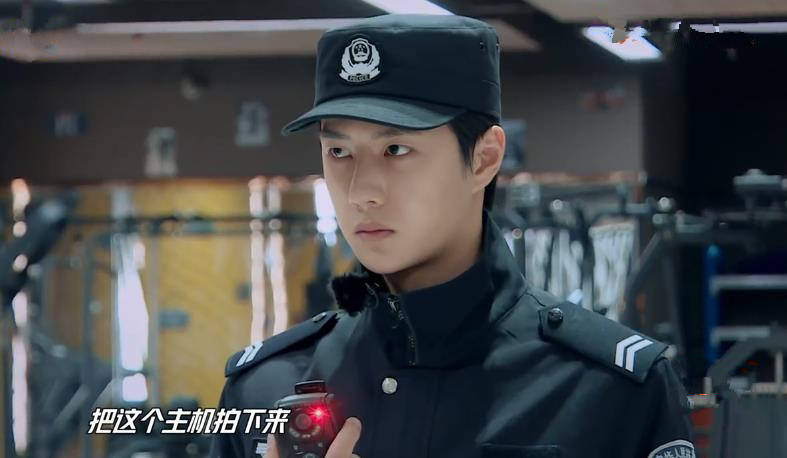 王一博法警贼飒钱枫忙到晕头转向这期天天向上太好看