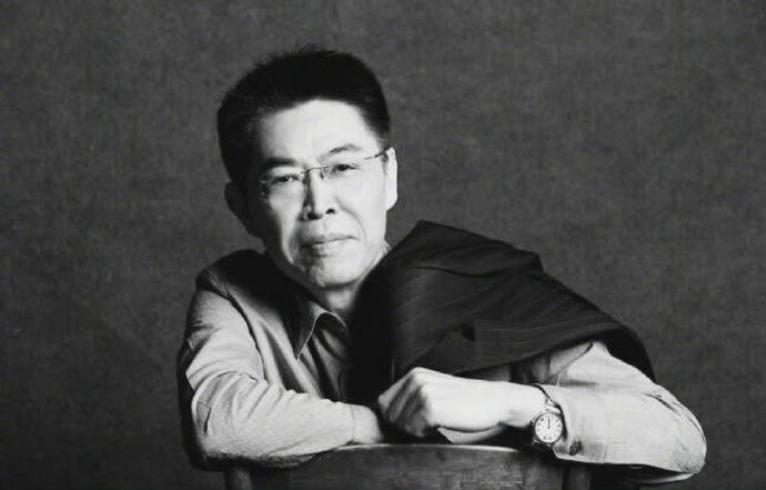 张昭治丧委员会名单公布：张艺谋任组长贾跃亭韩三平在列_光线影业