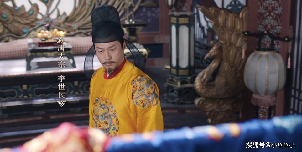 《风起霓裳》熟人多,认出温宁认出墨兰,却忽略了他