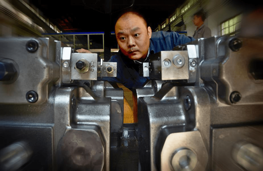 维克液压IPO:职员学历不高且应收账款逐年增加(图2)