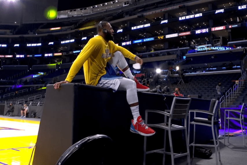 破三项75年纪录,端坐技术台大笑采访_手机搜狐网