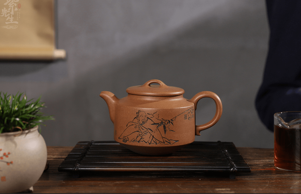 紫砂壶紫先生何忍群紫砂作品赏析