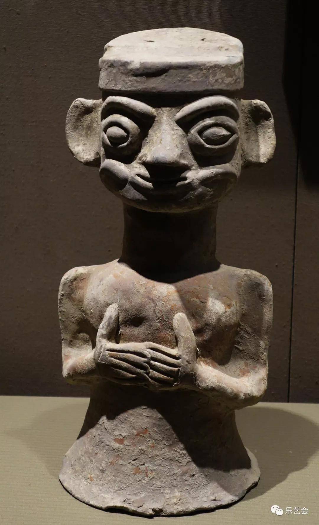 戛戛独造成汉陶俑成都博物馆文物巡礼