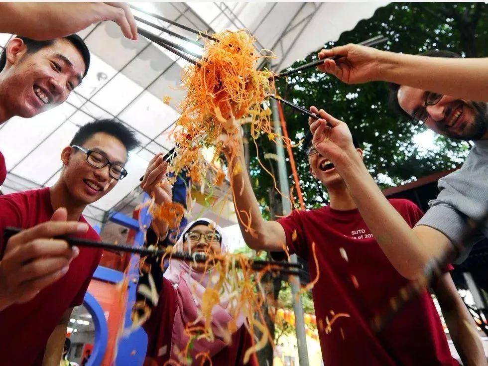 新加坡生活| 传统年俗--捞鱼生,你知道它的起源是什么吗?_活动