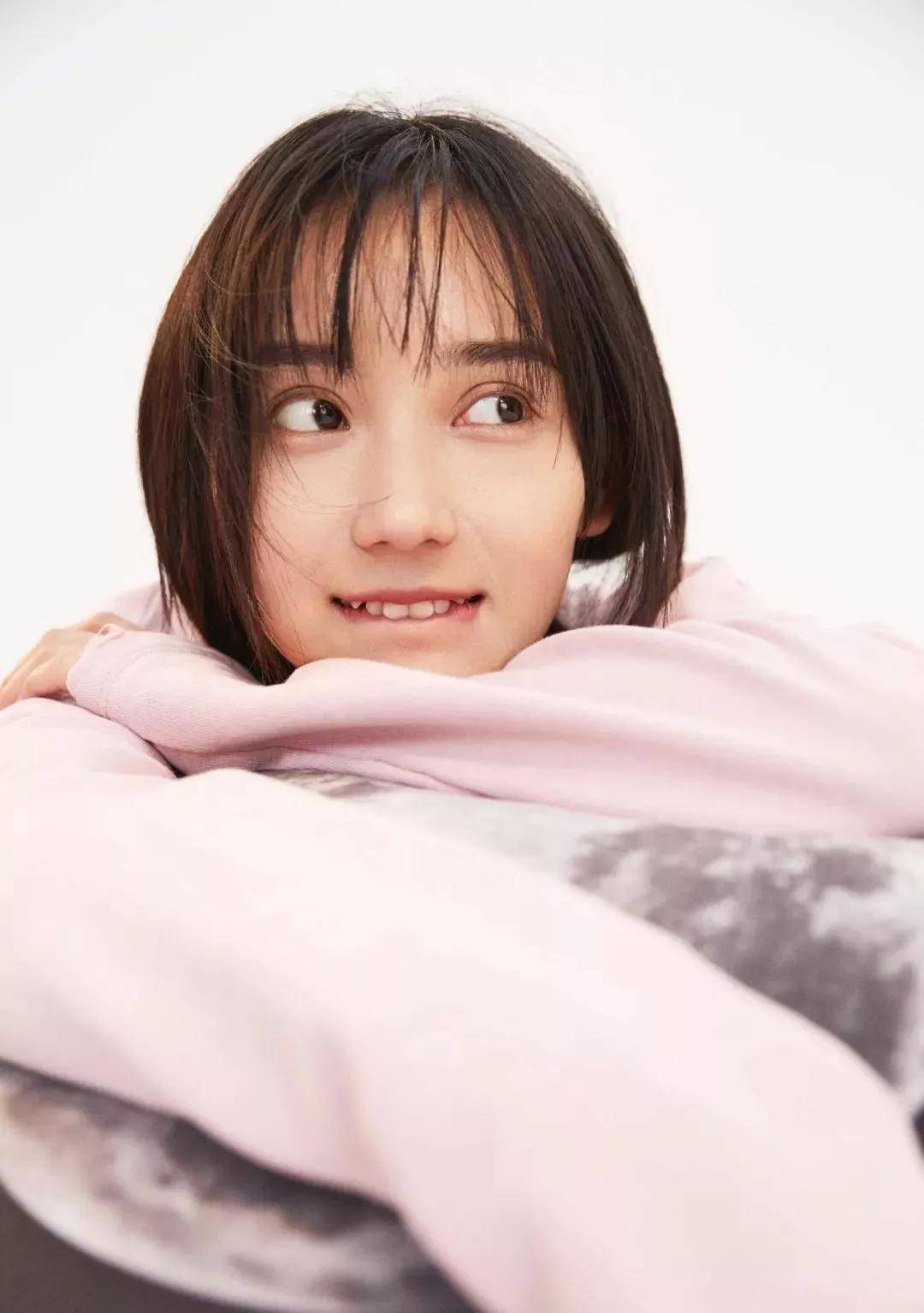 也需要拍摄很多跑步啊,风风火火的镜头,但吃素只要合理搭配根本不会