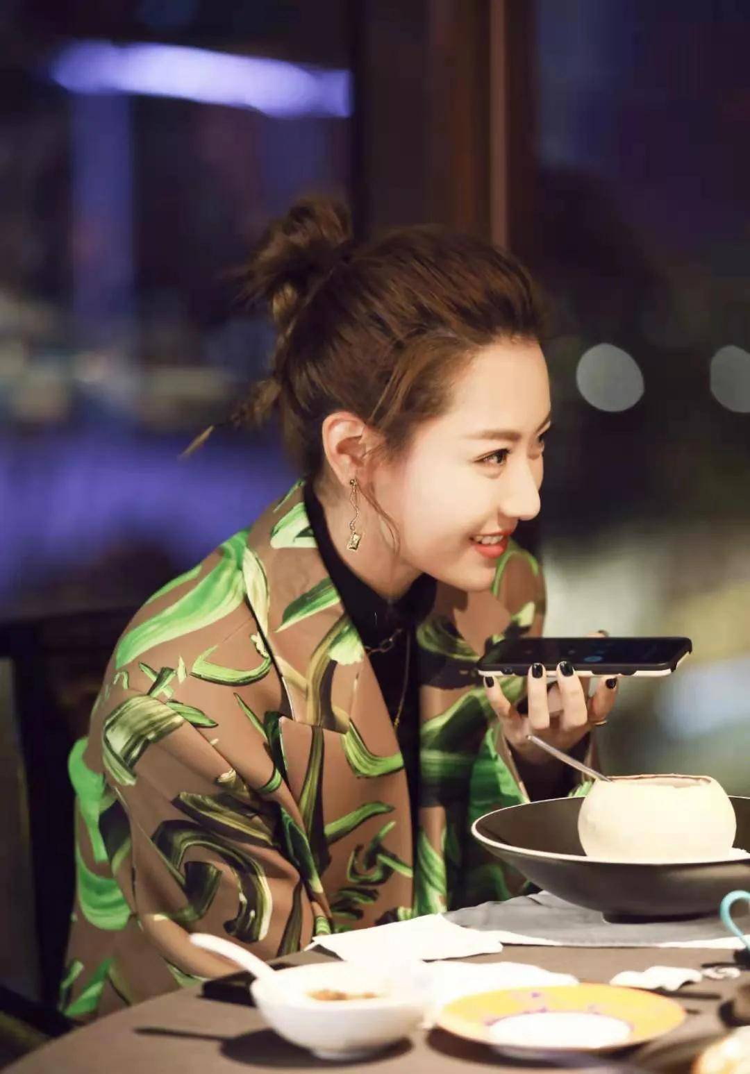 《怦然再心动》王琳自黑不化妆"吓人" 撒娇尽显熟女韵味