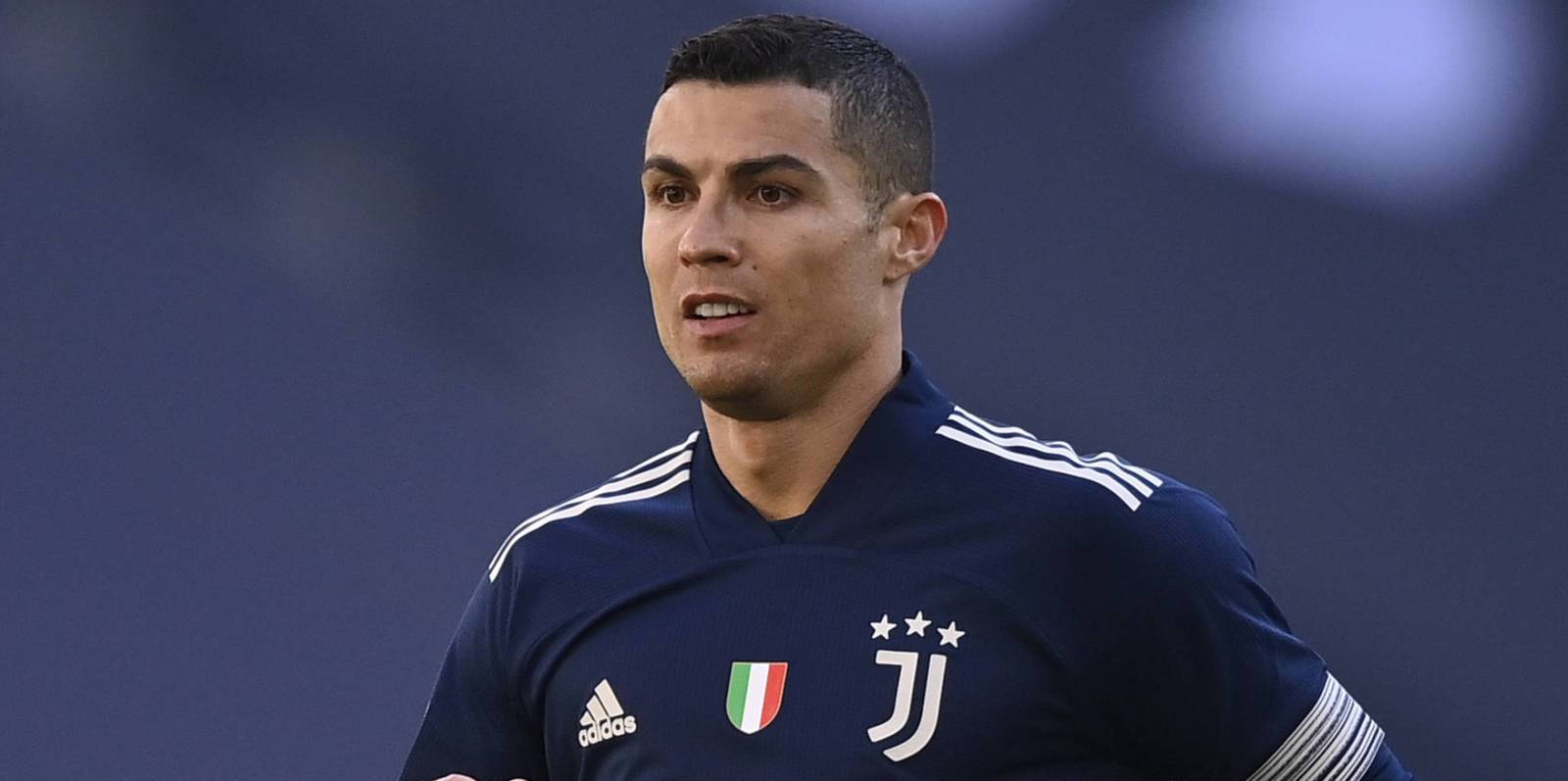 36岁生日快乐,c罗离历史第一人还有多远?如今已成尤文传奇_手机搜狐网