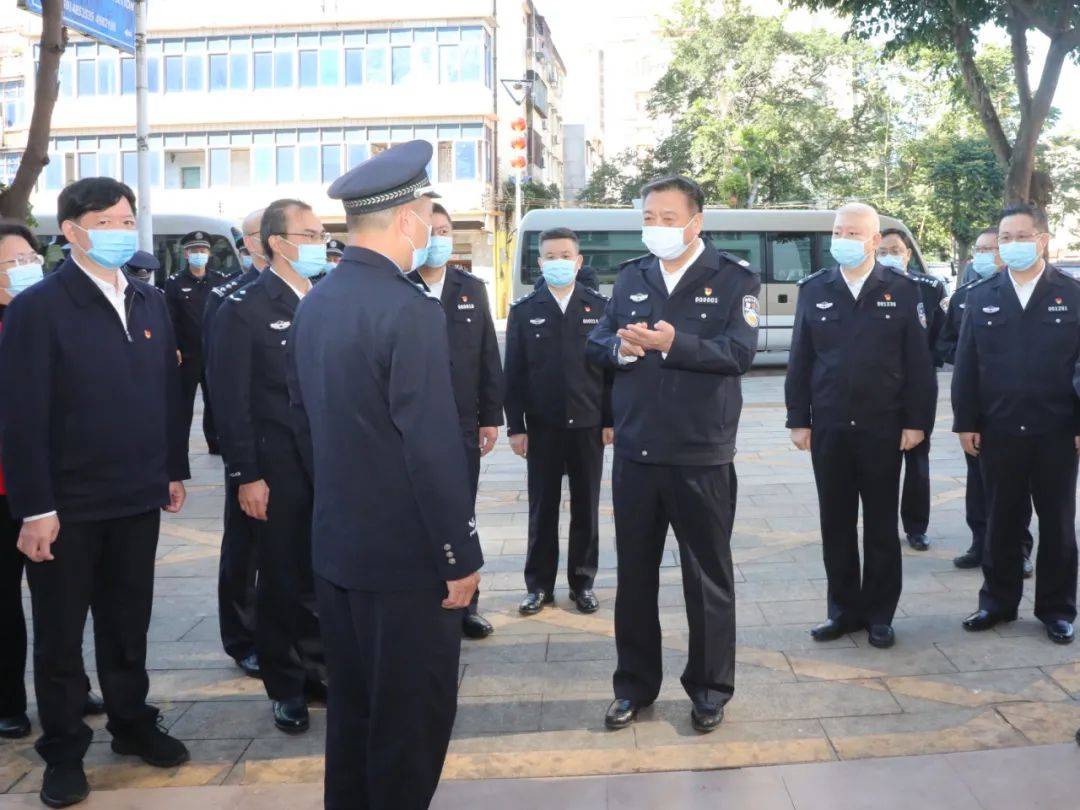 李春生到湛江市徐闻县开展春节安保检查并慰问公安民警