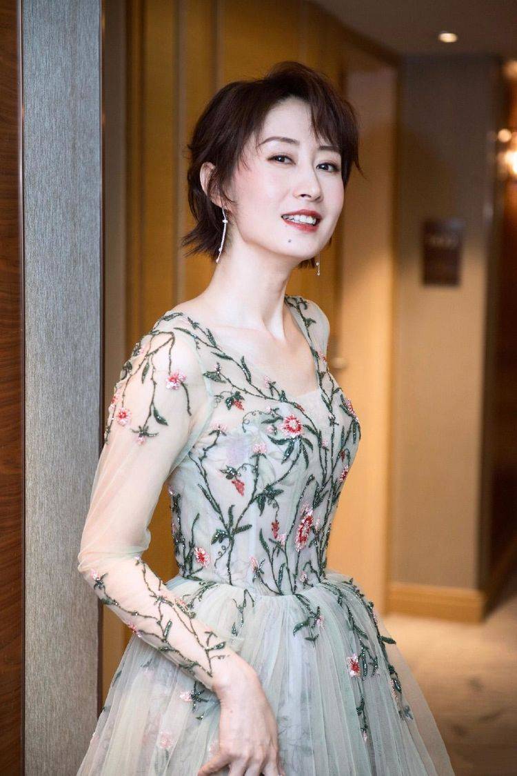 刘敏涛近况,离婚原因首次透露,自曝想找人嫁了