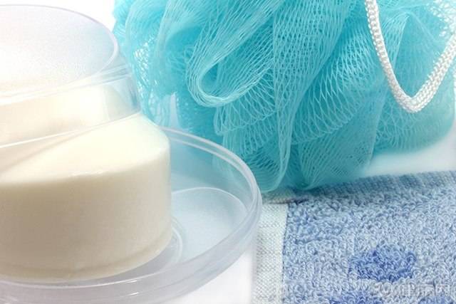 一盒果冻减脂3到5斤纯脂肪 “卟简丹”火爆当