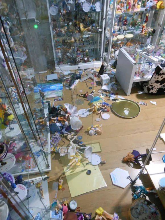 图片[12]-日本7.1级地震后，宅男晒老婆照哭惨，国内网友却纷纷酸了-醉四季