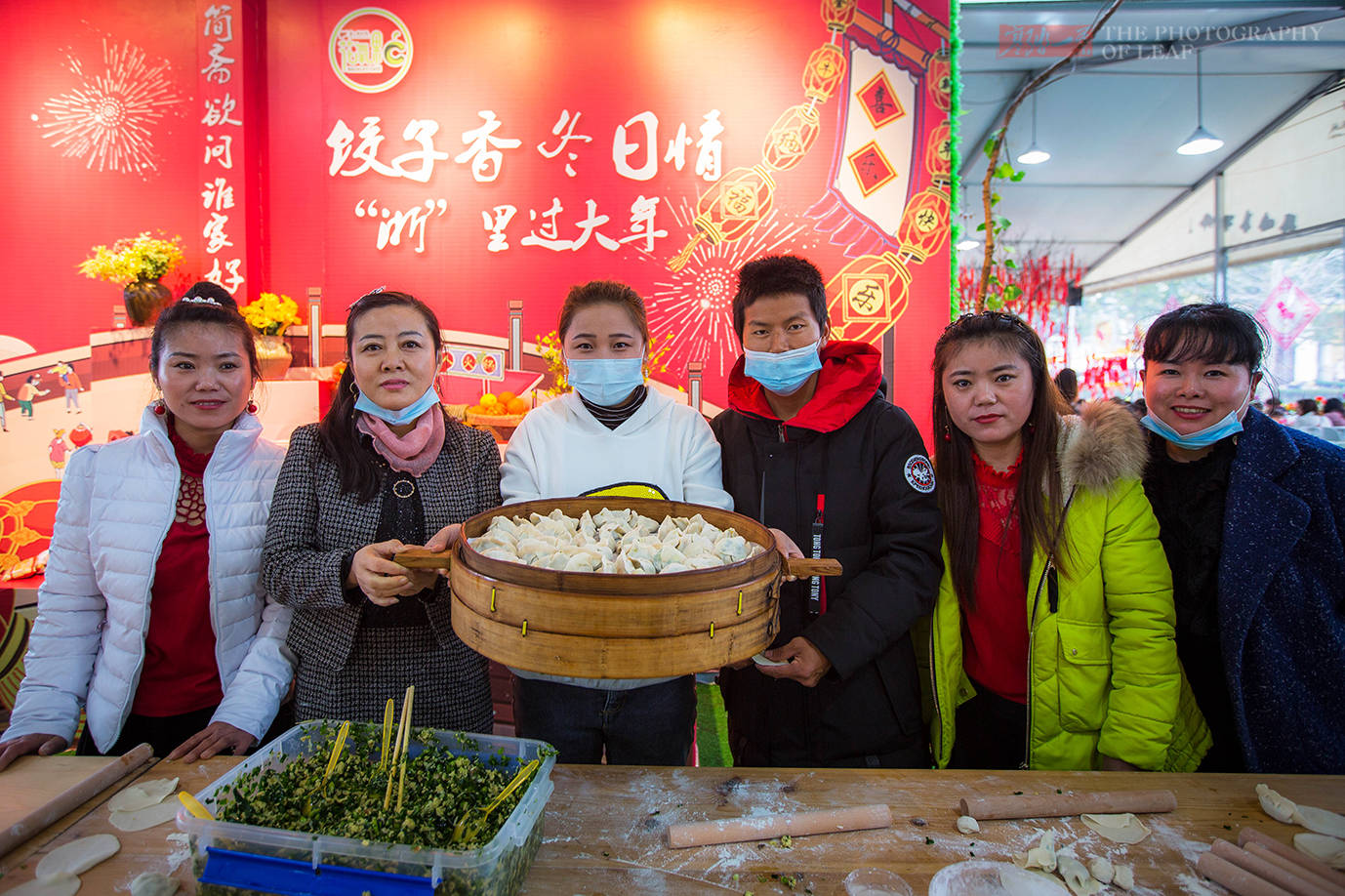 宁波一场特殊包饺子活动，让留浙江过年的人，在他乡品尝到家的味道