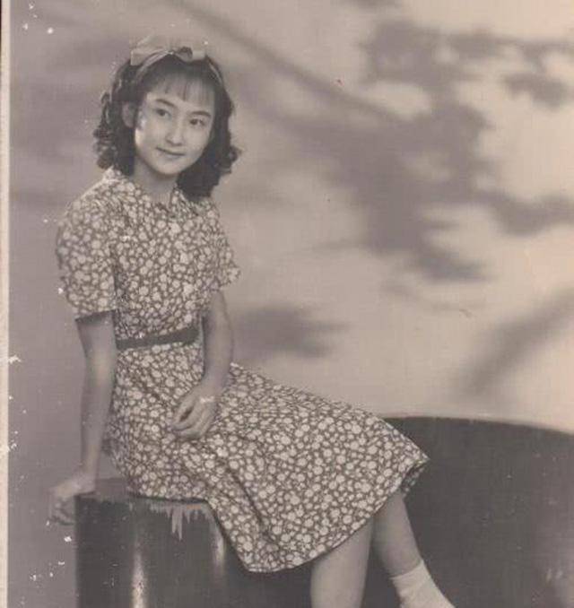 原创37年前他是哥哥37年后娶她做妻子相伴40年外孙是大明星