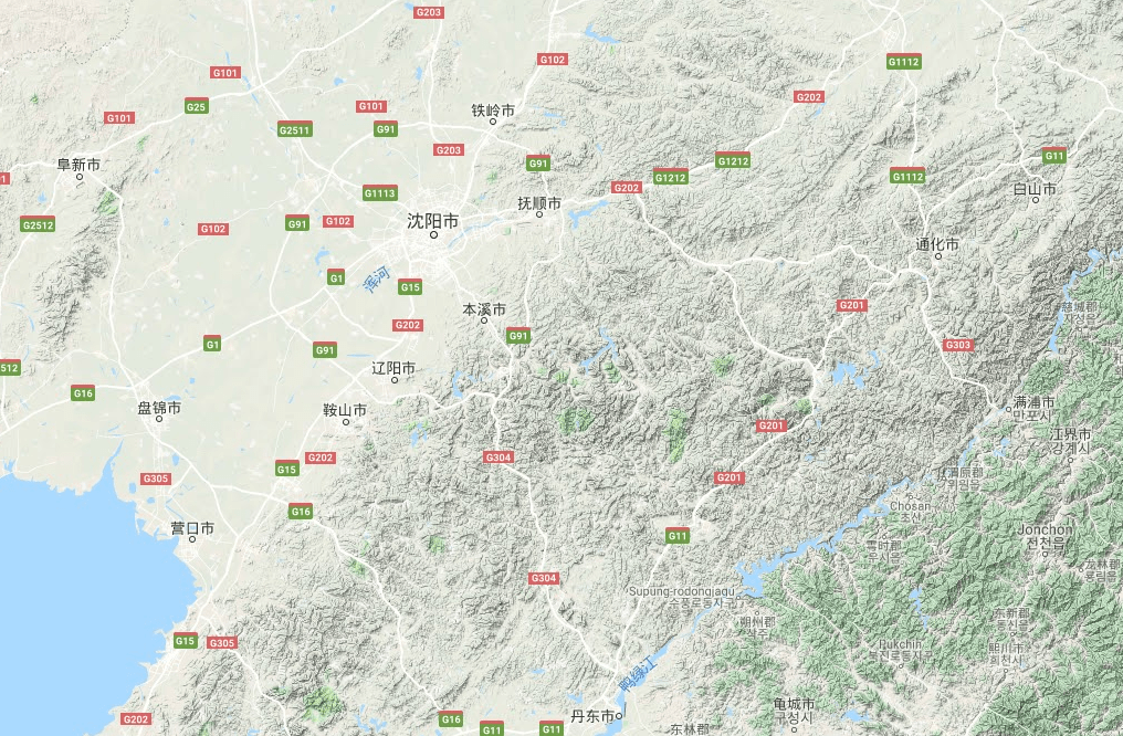 图/辽东地形图(抚顺位于山地与平原的关键隘口)