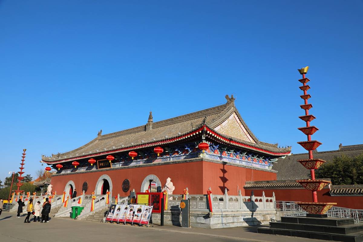 此外,为了给市民游客创造一个安全,舒适的游览环境,赵公明文化景区