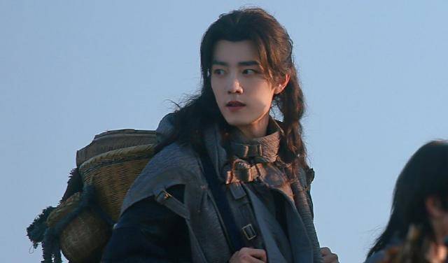 原创斗罗大陆最帅的角色不是肖战更不是辰亦儒而是这个配角