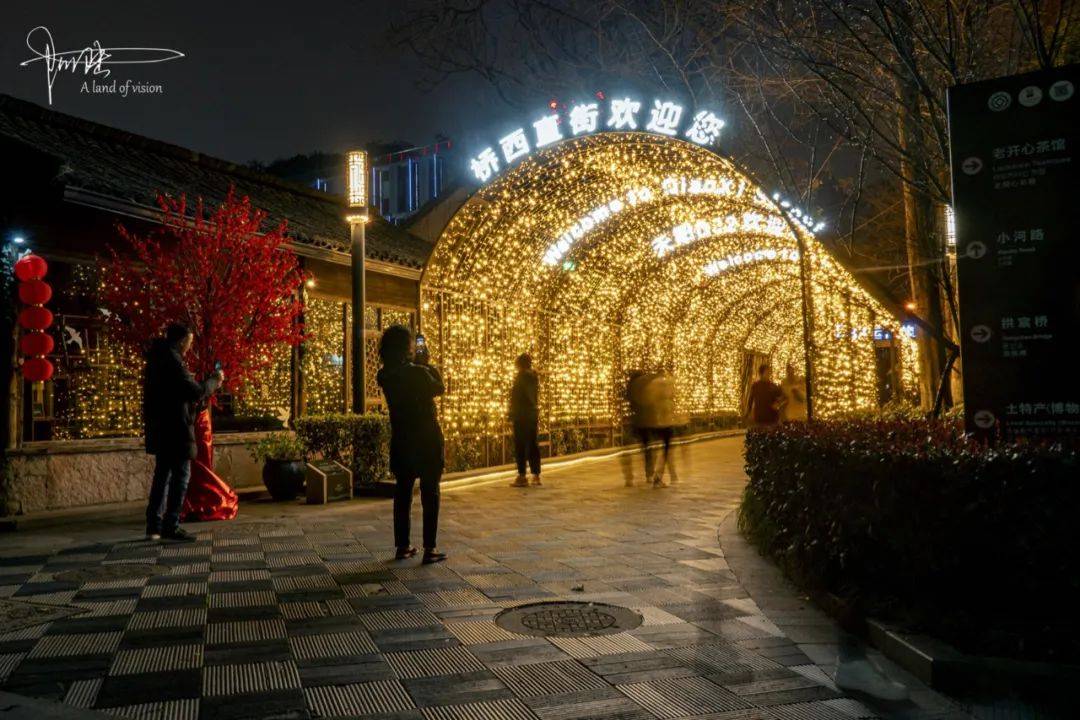 春节期间路过桥西直街几次，游客的确不多，尤其晚上