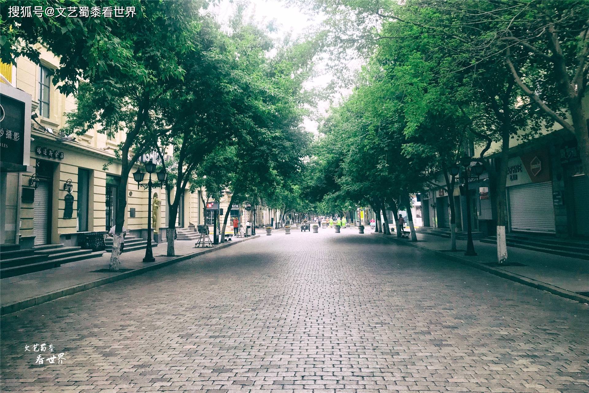 哈尔滨中央大街，被誉为“中国第一街”，这话没毛病