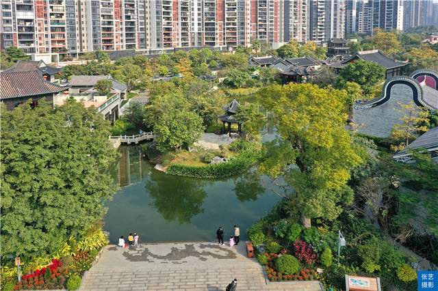 广东有座岭南园林，由美的集团何享健投资三亿捐建，免费对外开放