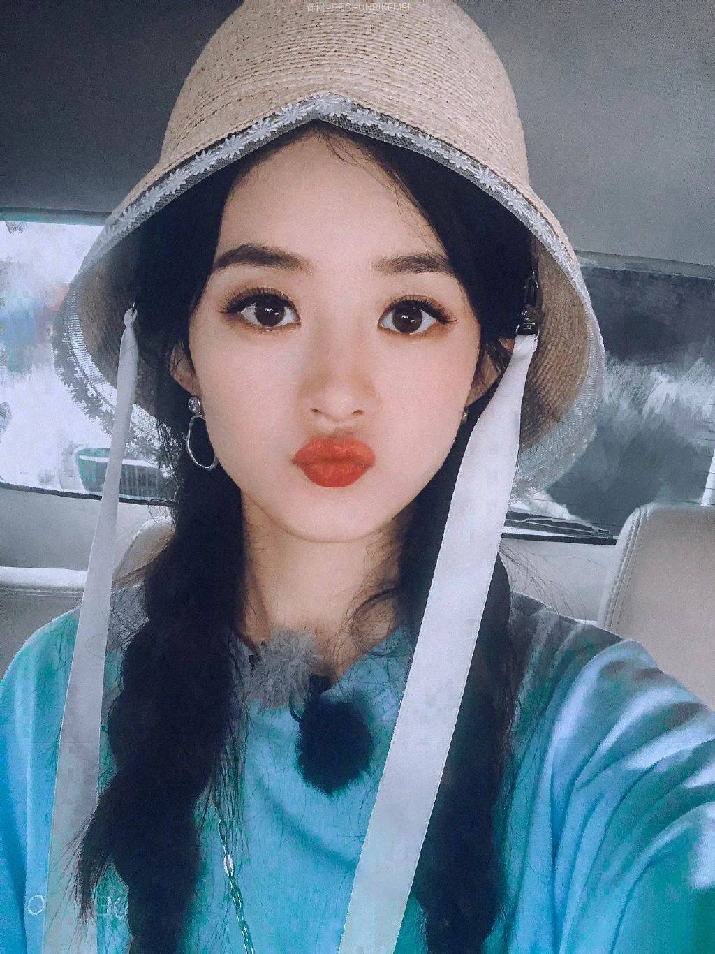 赵丽颖壁纸颖宝水灵灵的大眼睛超灵动超好看的说