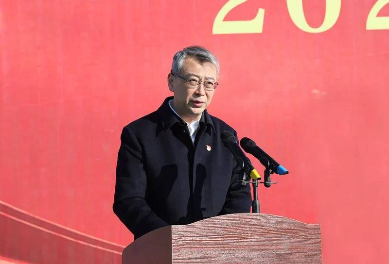 区委副书记,区长冯磊,区领导李新耀,宋海潮,秦峰,张轶馨,张剑飞,韩学