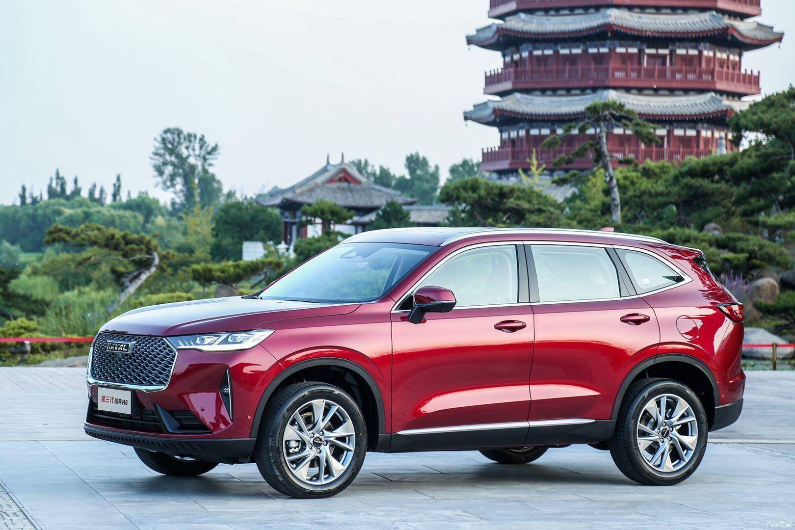 买哪款SUV?四辆SUV不容错过!