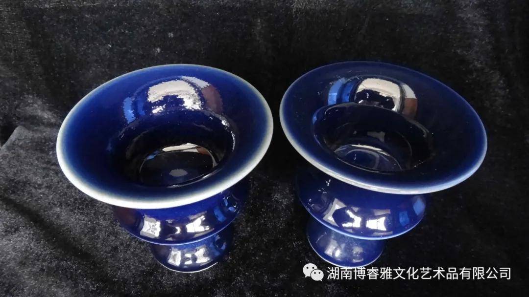 品鉴霁蓝釉高足杯