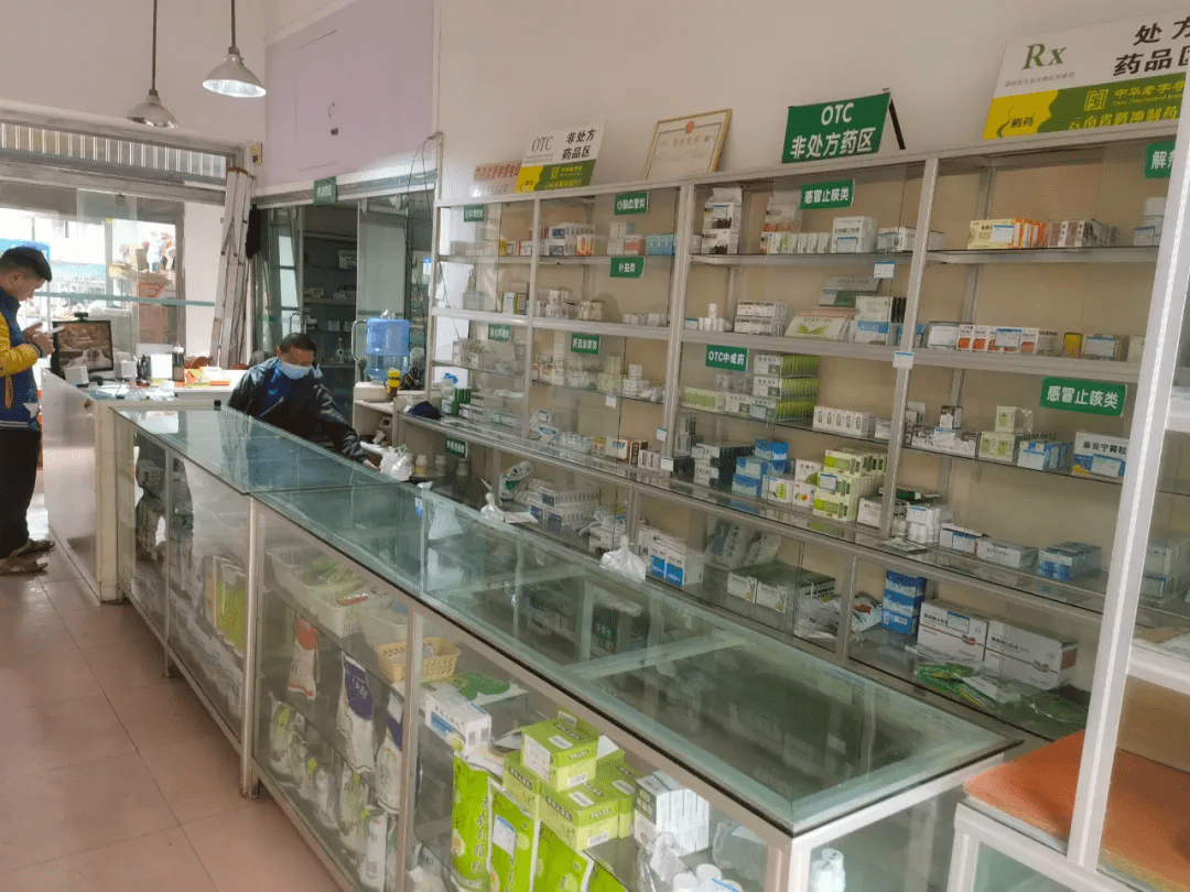 从一线城市到乡村,这家集结30万家药店的巨头凭什么值100亿?_易阳