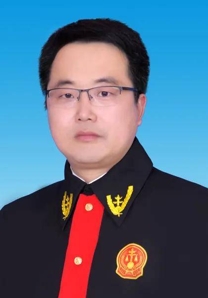 张海峰,男,1983年9月出生,本科学历,现任榆林市横山区人民法院执行