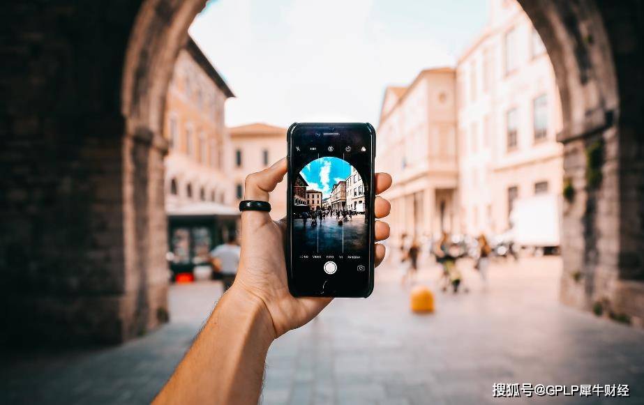 快手窝案丑闻：副总裁因受贿被捕 多名下属亦被