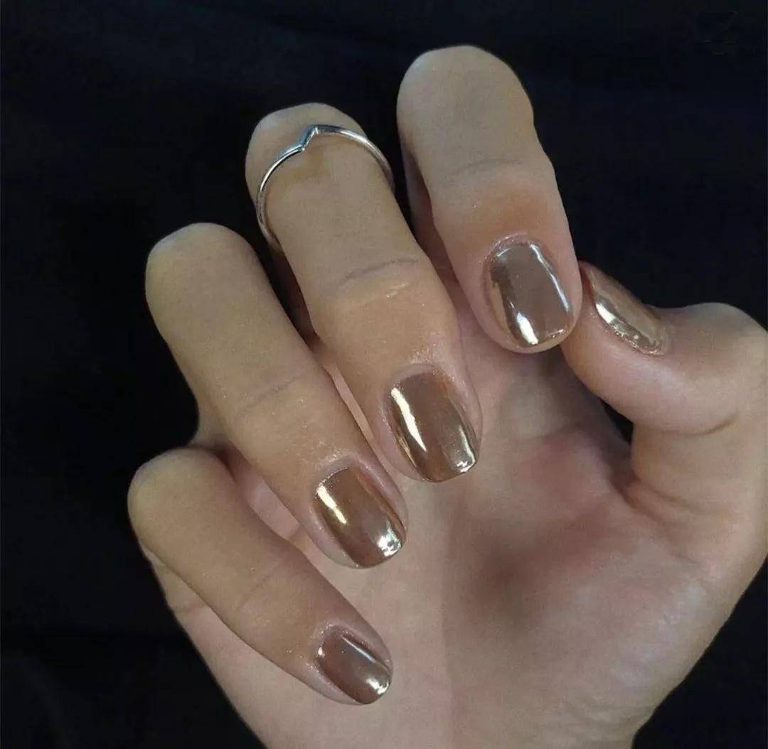 好看的镜面美甲简直神仙颜值