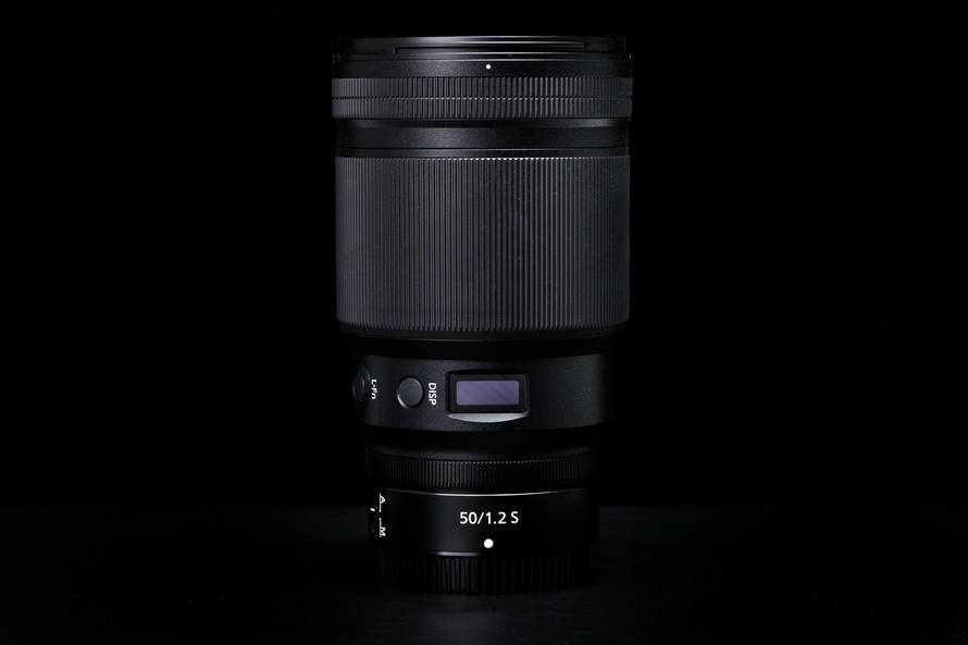 尼康Z 50mm f/1.2 S镜头评测：两斤重量可否物超所重？_手机搜狐网