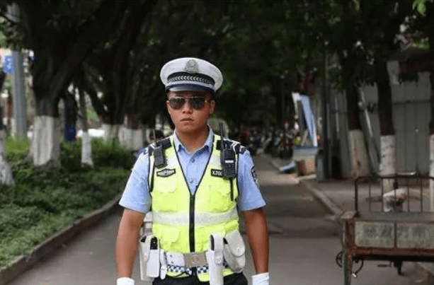 为什么要有辅警的存在 3354ae73179d42678375d37e329fbf09.png