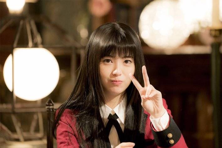 关于日剧《我家女儿交不到男友》女主滨边美波的 7 件事