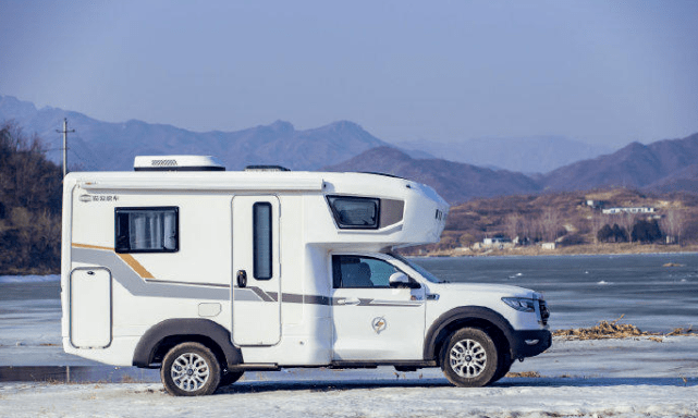 长城炮房车曝光,设备齐全配置高,可满足6人出行-搜狐大视野-搜狐新闻